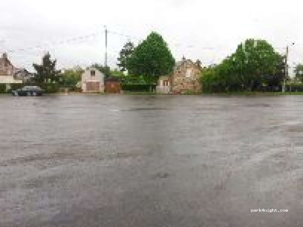 (53640) Le Ribay - 38-40 Rue nationale — foto 2