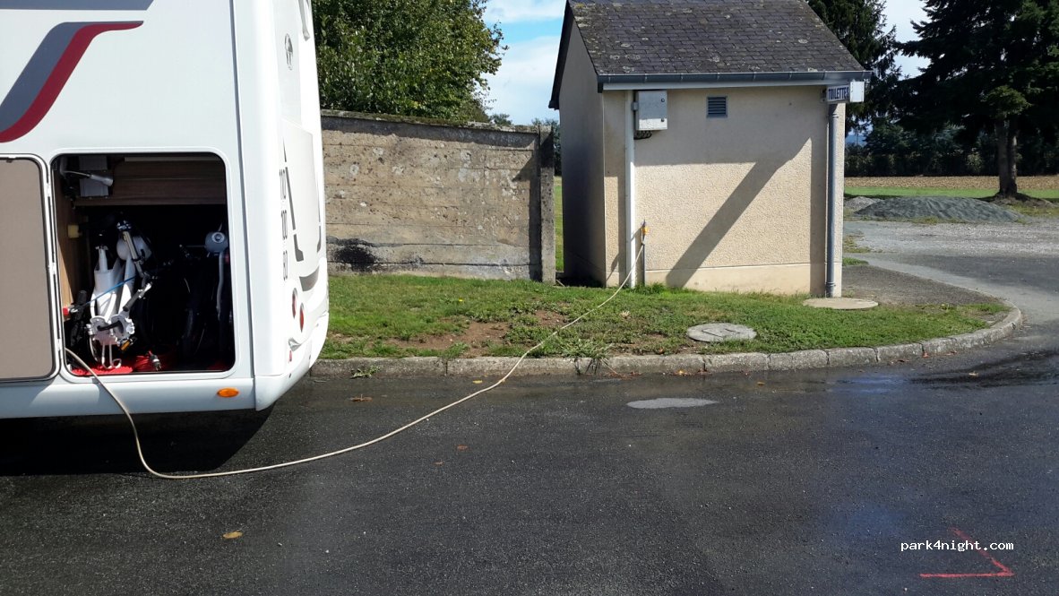 (53640) Le Ribay - 38-40 Rue nationale — foto 3
