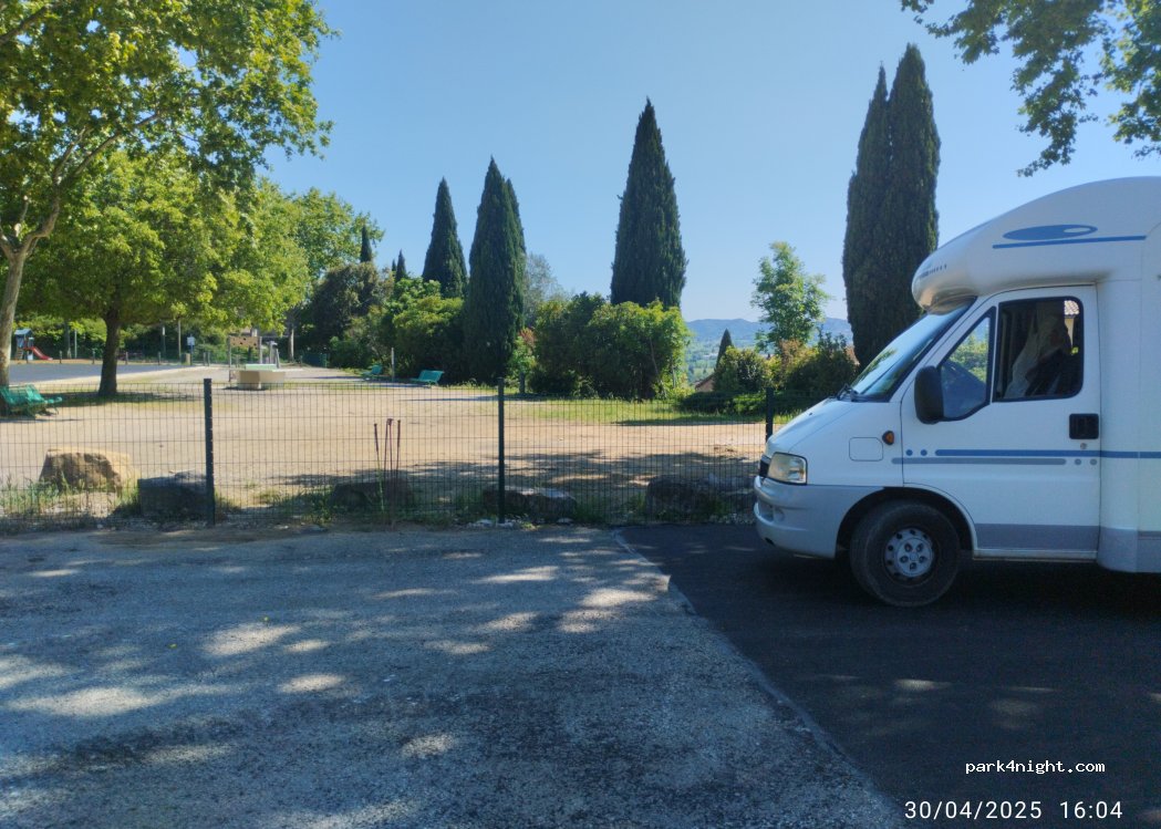 (30290) Laudun-l'Ardoise - 226 Rue Florian — foto 4