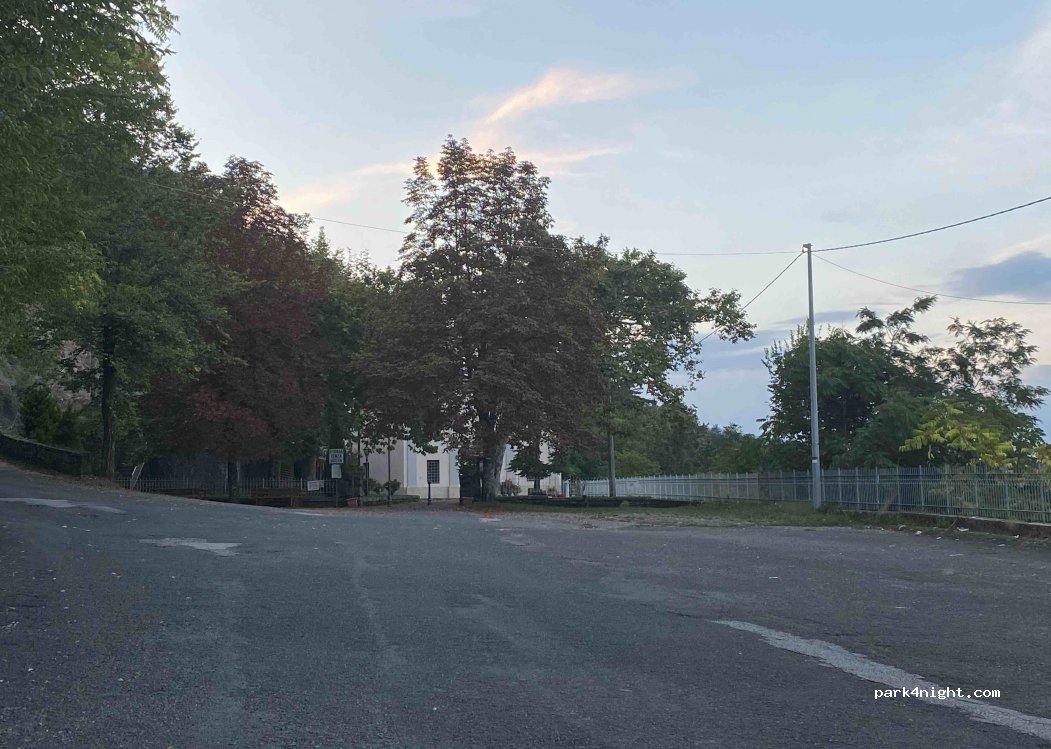 (54010) Montale - Unnamed Road — foto