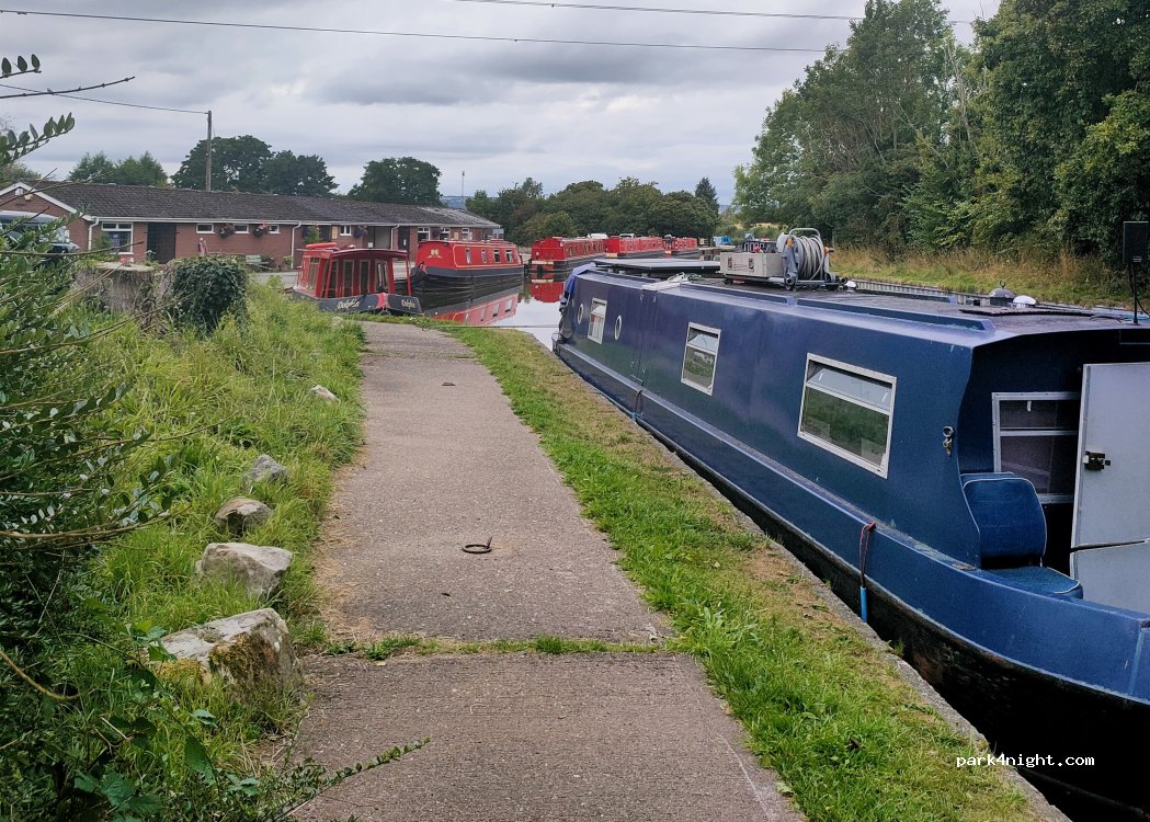 The Narrowboat Inn — foto 4