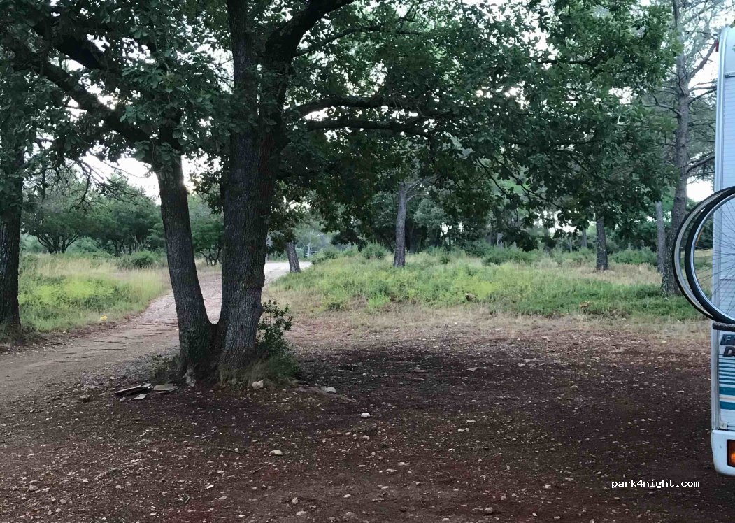 (83330) Le Castellet - D2 — foto 2
