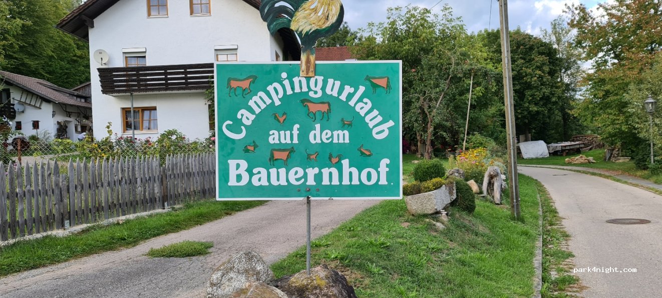 Camping auf dem Bauenhof — foto