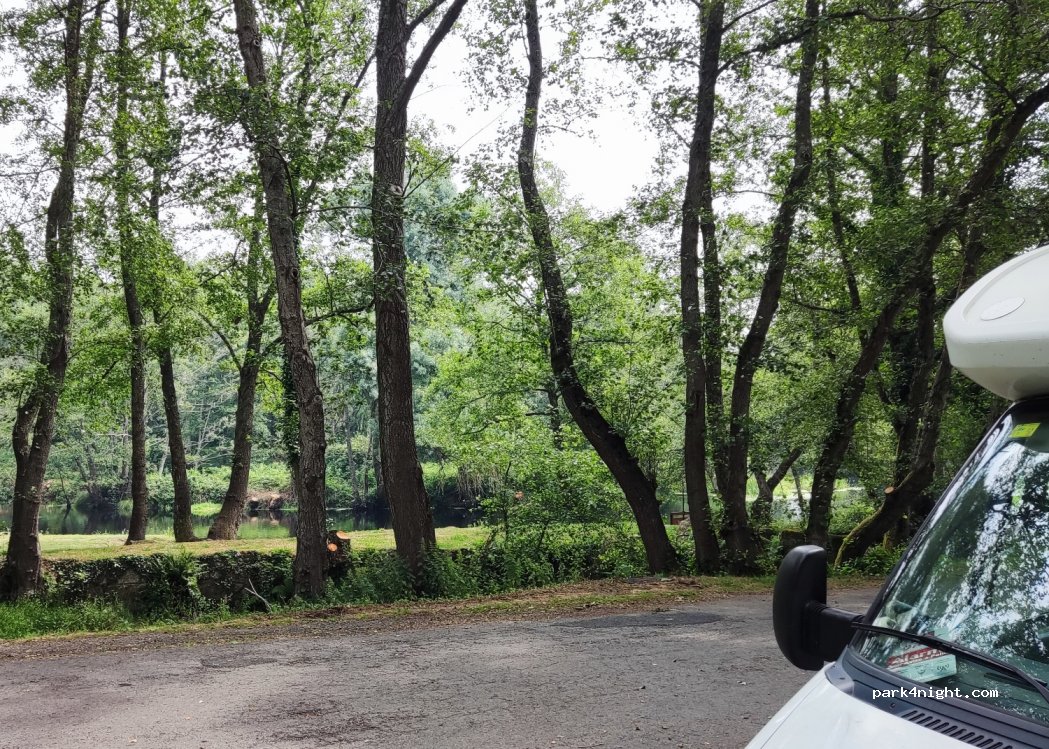 (32660) Allariz - 17B Estrada de Xunqueira — foto 3