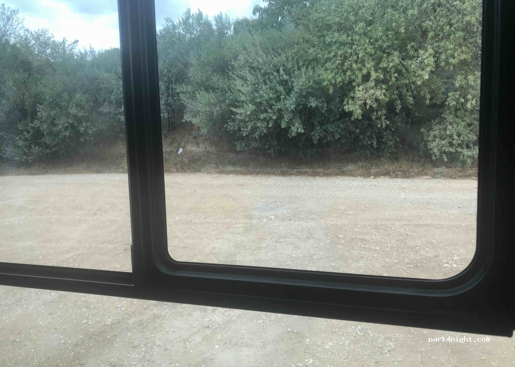(84530) Villelaure - 106 Chemin des Amandiers — foto