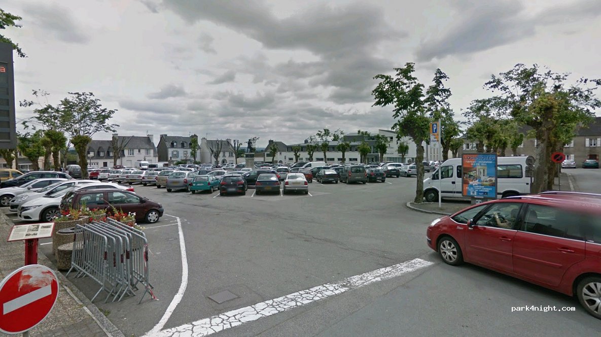 (29270) Carhaix-Plouguer - 10 Rue Anatole le Braz — foto