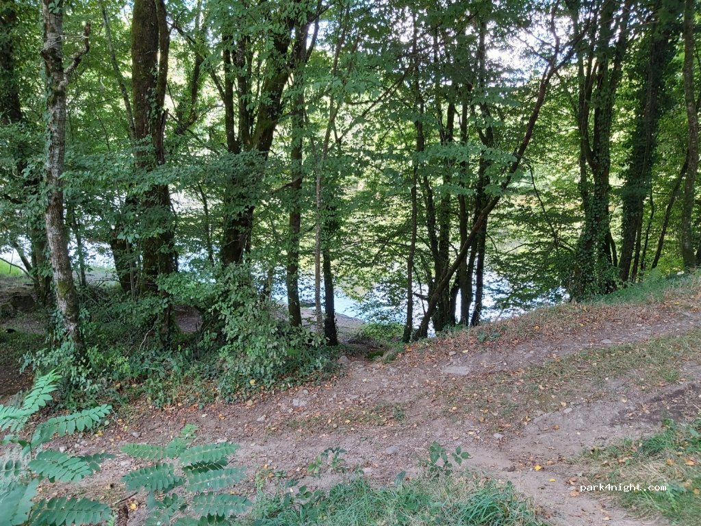 (19120) Bassignac-le-Bas - D116 — foto 2