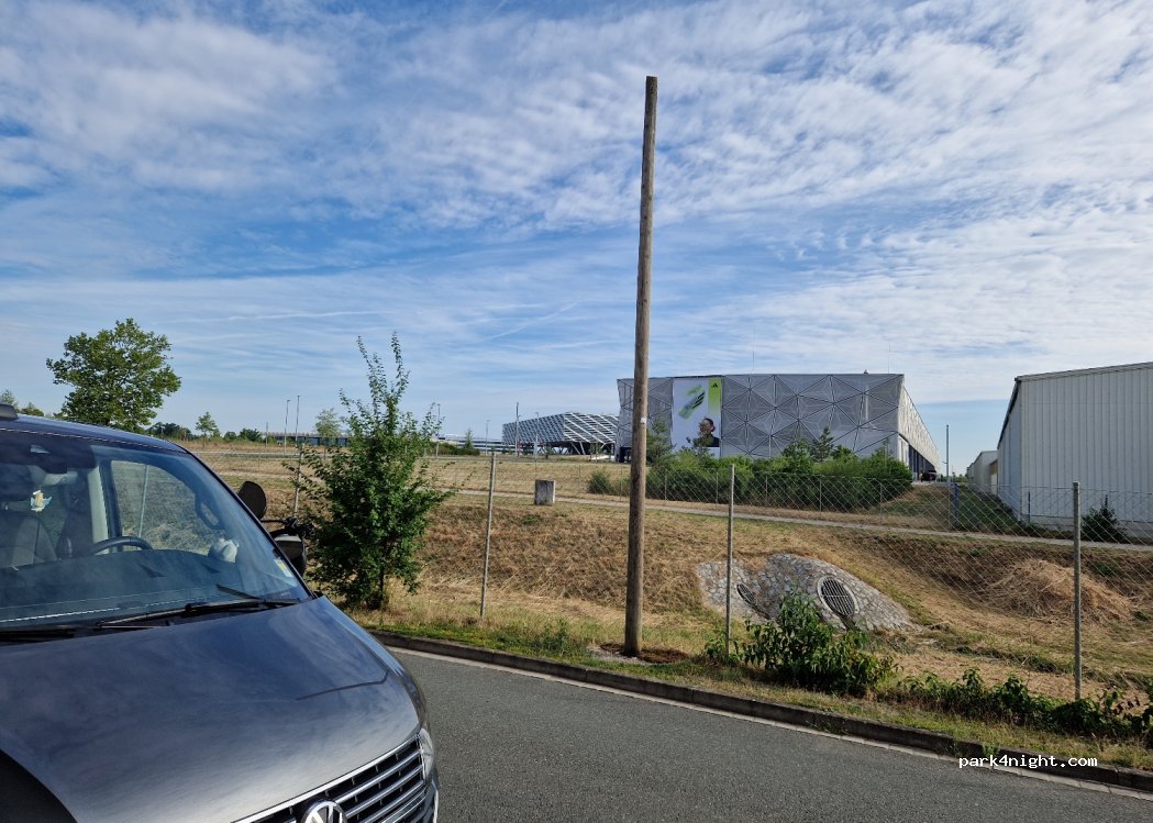 (91074) Herzogenaurach - 4 Adi-Dassler-Straße — foto 4