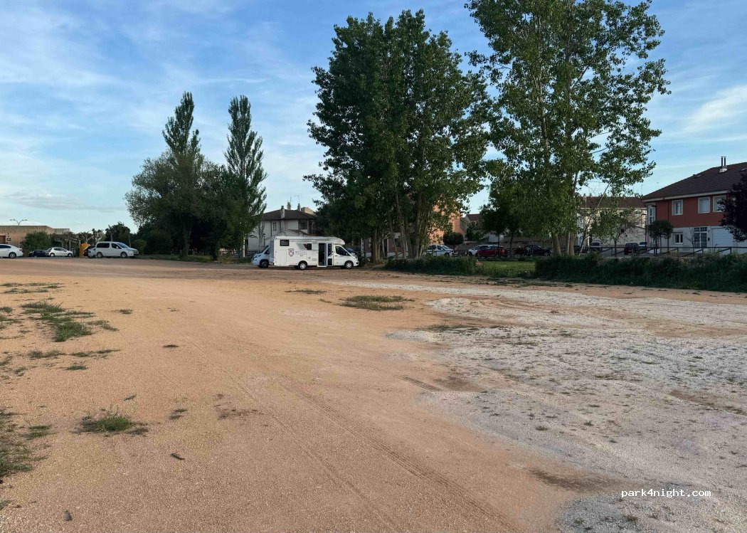 (09340) Lerma - 50 Урбанисасьон Уэртас Бахас — foto 3