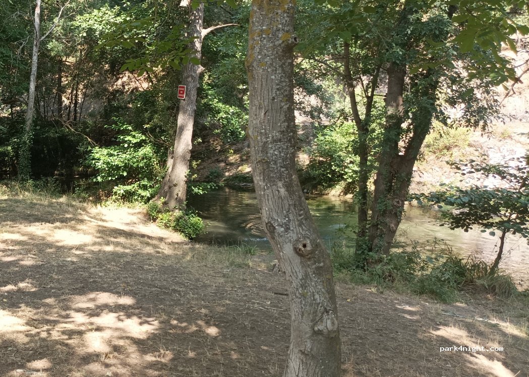 (11330) Vignevieille - 9 Route de l'Orbieu — foto 2