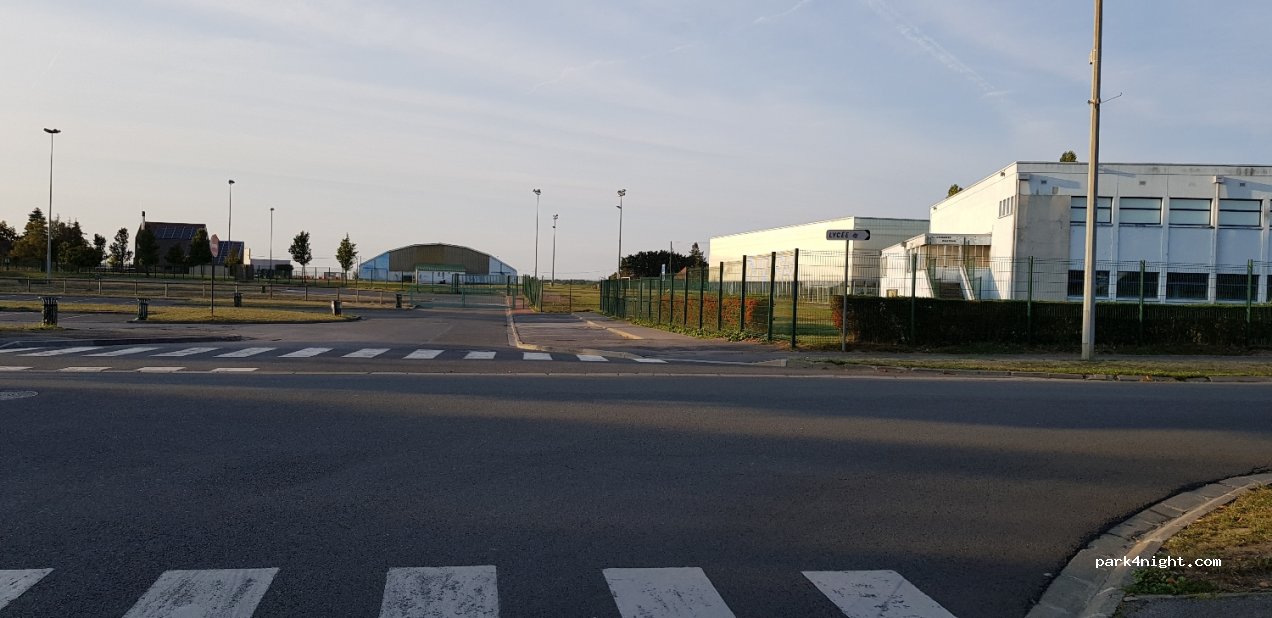(80500) Montdidier - Rue Pasteur — foto 2