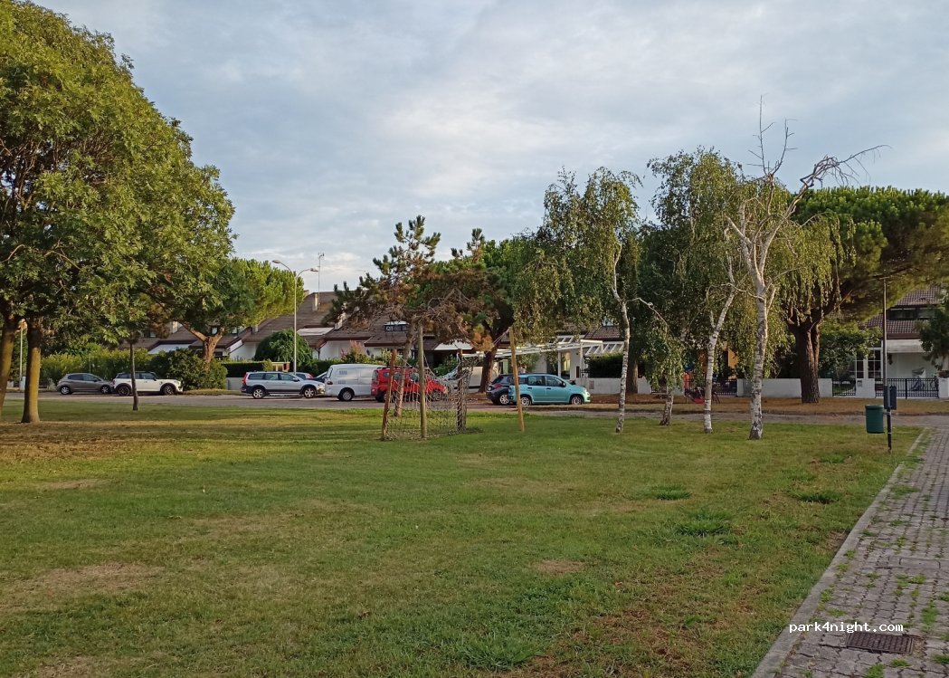 (30021) Caorle - 14 Via del Sestante — foto 2