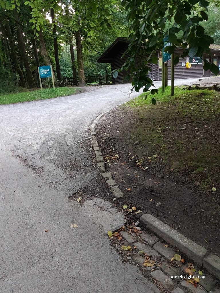 (SK11 0NS) Sutton - Unnamed Road — foto