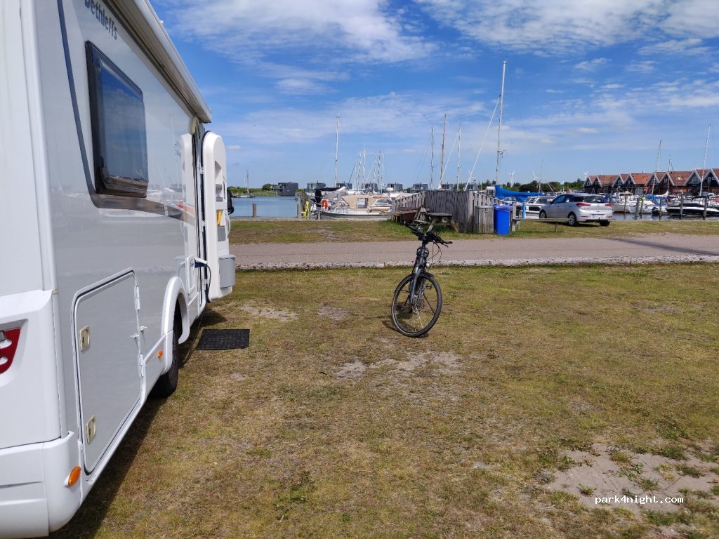(6893) Hemmet - 10 Bryggen — foto 2