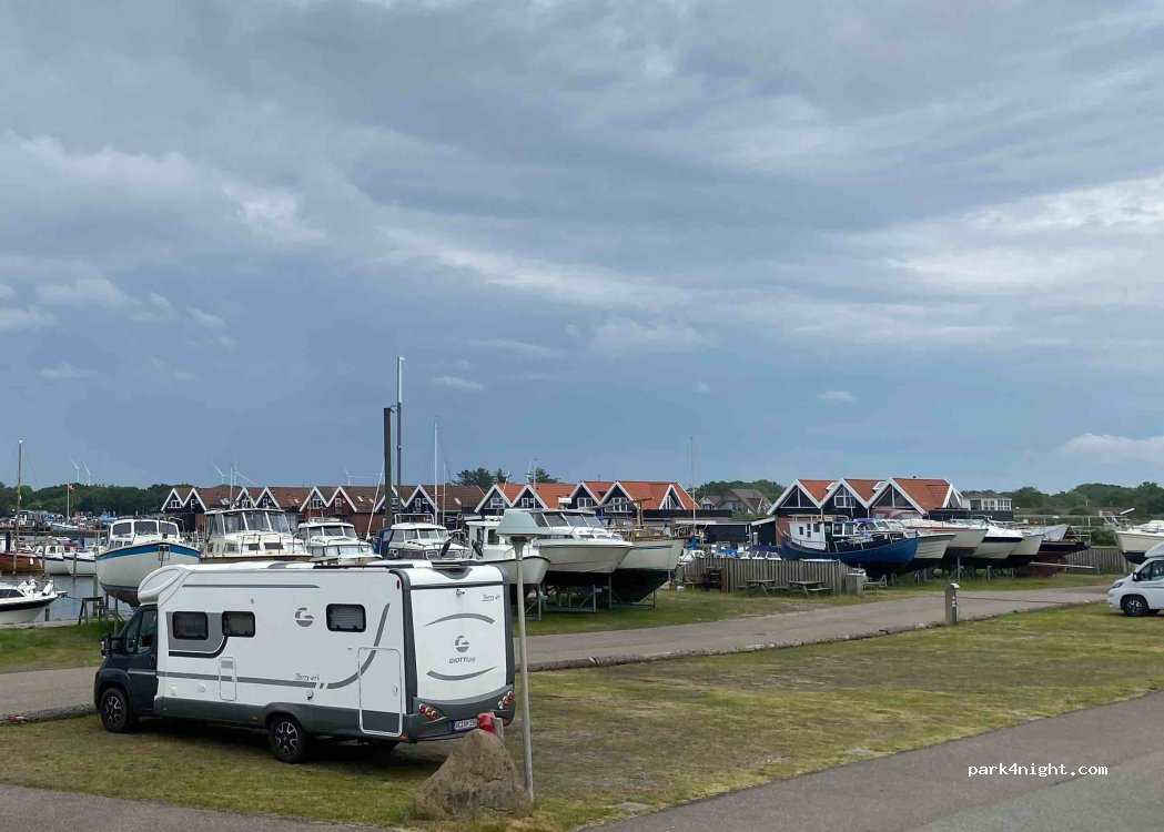 (6893) Hemmet - 10 Bryggen — foto 4