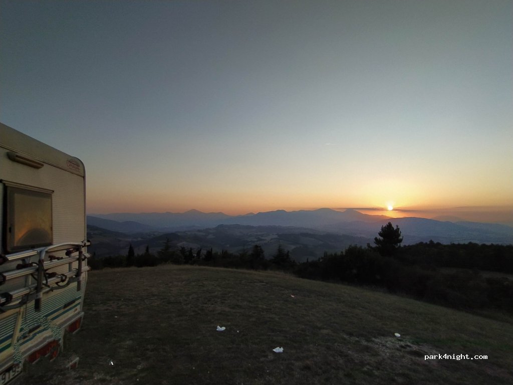 (60011) Arcevia - Unnamed Road — foto 2