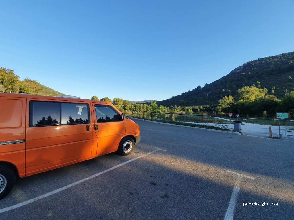 (11500) Quillan - 182 Route de Laval — foto