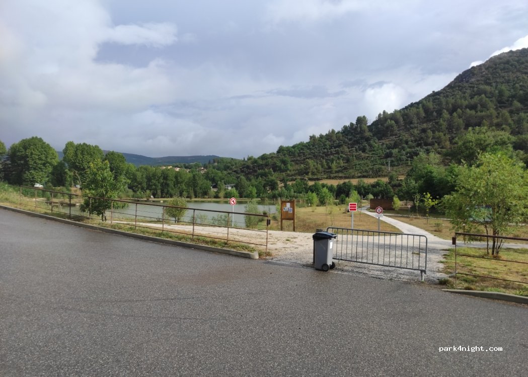 (11500) Quillan - 182 Route de Laval — foto 2