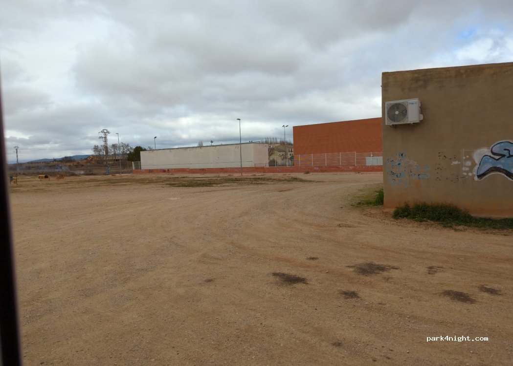 (46300) Utiel - 47 Calle el Milagro — foto 2