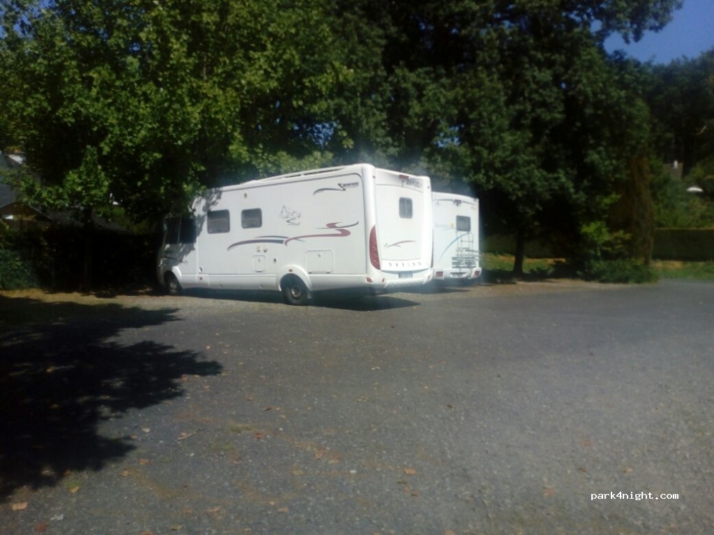 (15700) Pleaux - Longairoux — foto