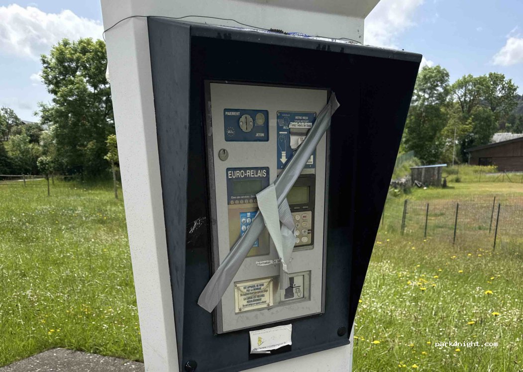 (15170) Neussargues-Moissac - 3-7 Allée des Peupliers — foto 4