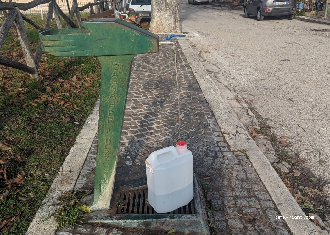 (67050) Albe - 2 Strada Provinciale 24 per Alba Fucens — foto