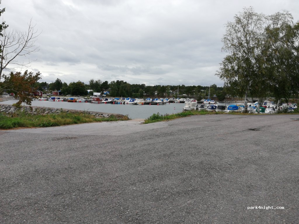 (593 50) Västervik - 2 Båtvägen — foto