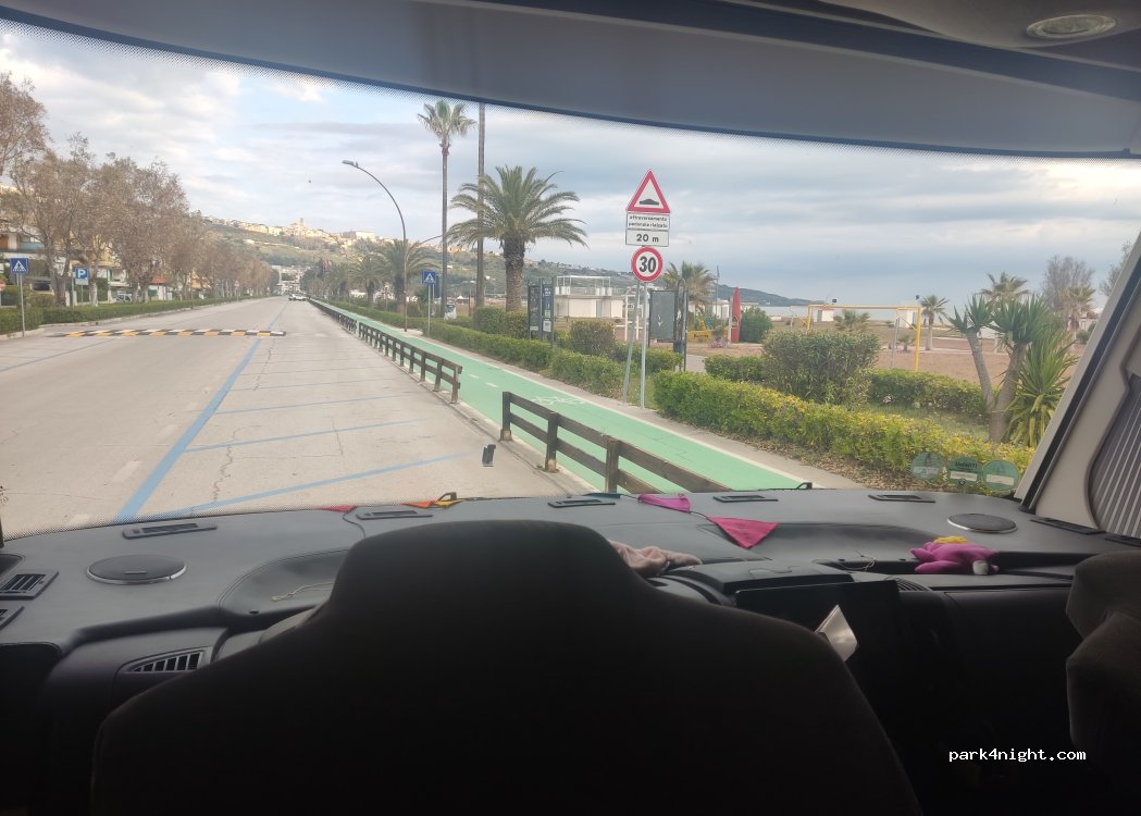 (66054) Marina di Vasto - 30 Lungomare Duca degli Abruzzi — foto 3