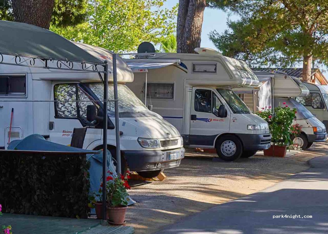 Camping Roma - Albenga — foto