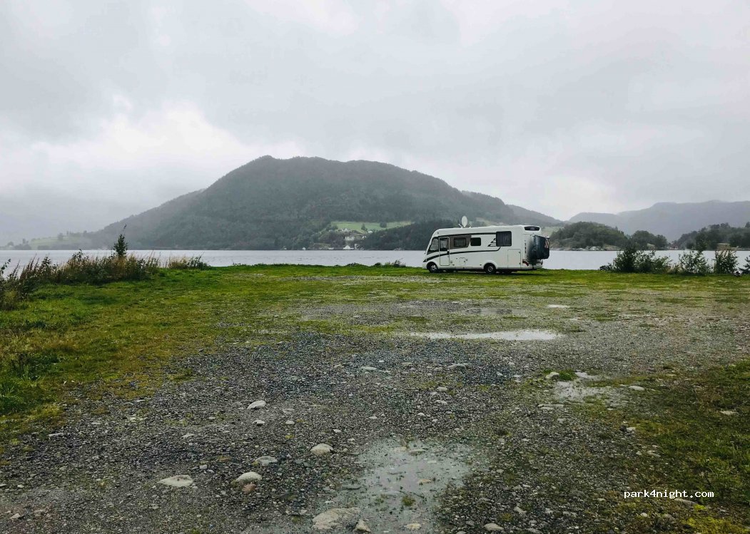 (4233) Erfjord - 40 R13(old) — foto