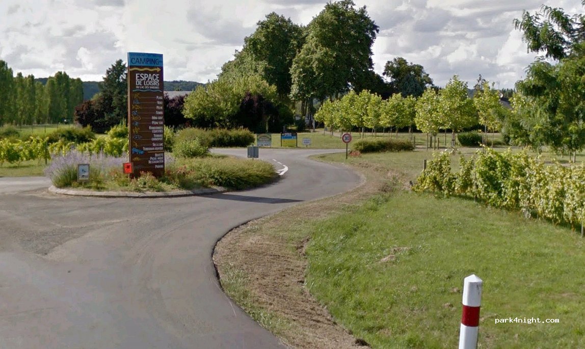 Camping du Lac des Varennes — foto