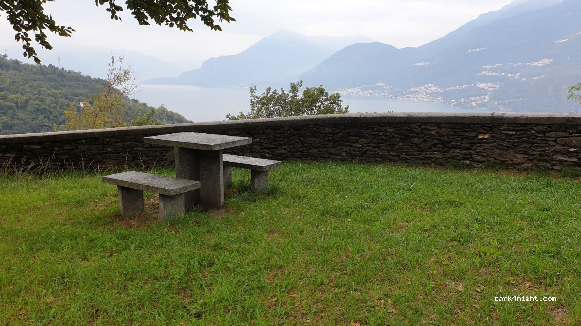 (23824) Dervio - Via Valvarrone — foto