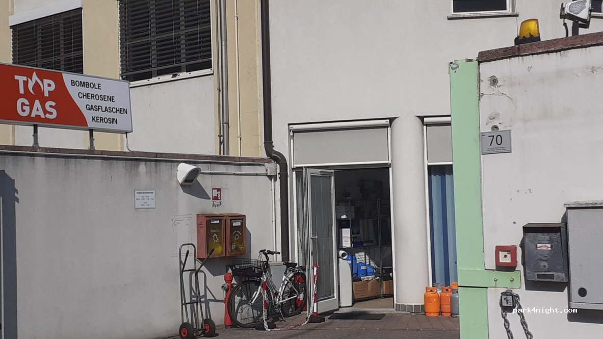 (39100) Bozen - Josef Mayr Nusser Weg 68 — foto