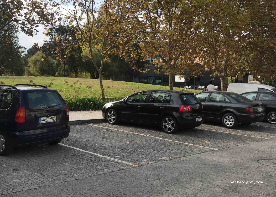 (3810-164) Aveiro - 18A Rua Magalhães Serrão — foto 2