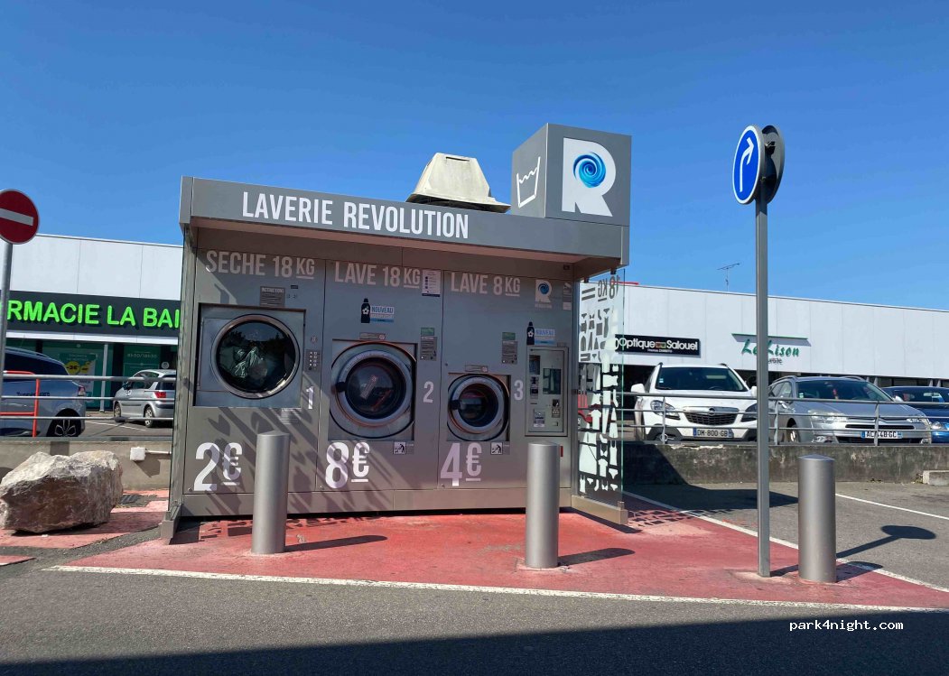 (80480) Salouël - 11 Avenue Albert Camus — foto
