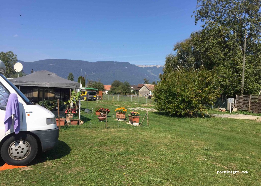 Strausak Camping — foto