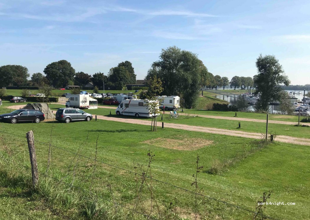 () Giesbeek - Rhedense Veerweg — foto