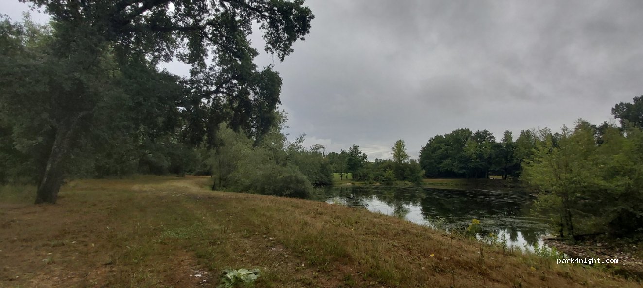 (63120) Néronde-sur-Dore - Unnamed Road — foto 2