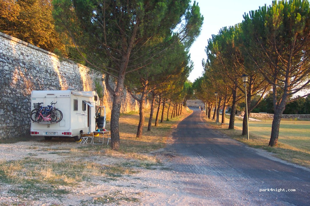 (30210) Pouzilhac - Les Condamines — foto