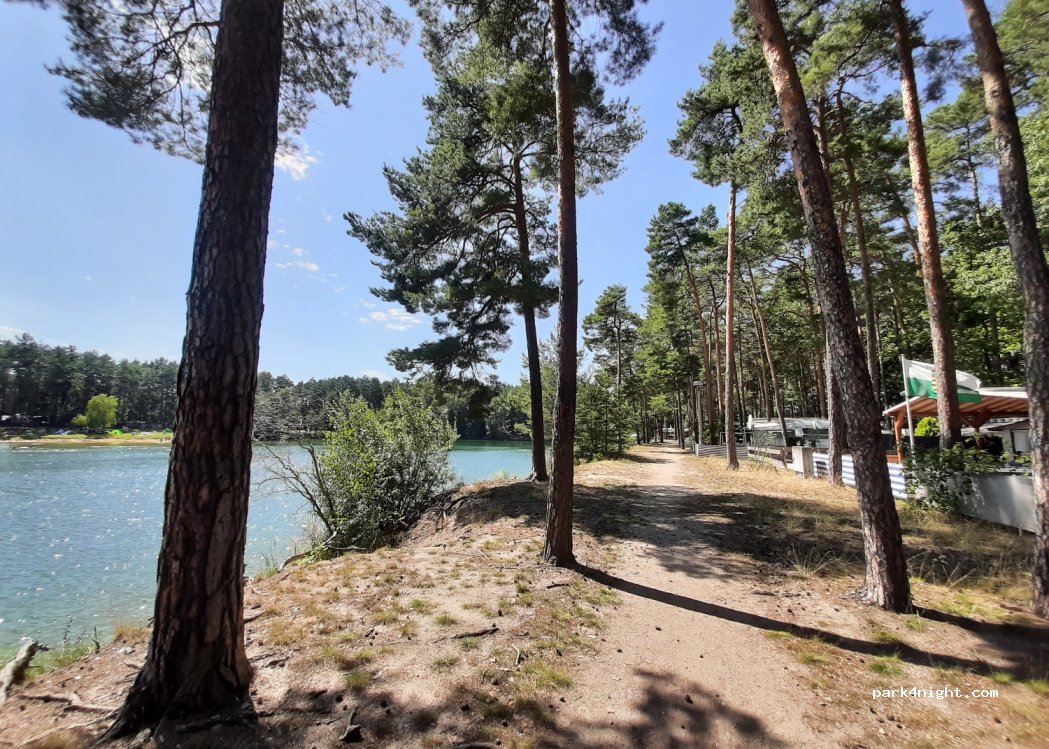 Waldbad Niesendorf — foto 2