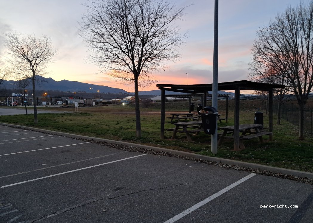 (04200) Sisteron - 50 Allée des Genêts — foto 5