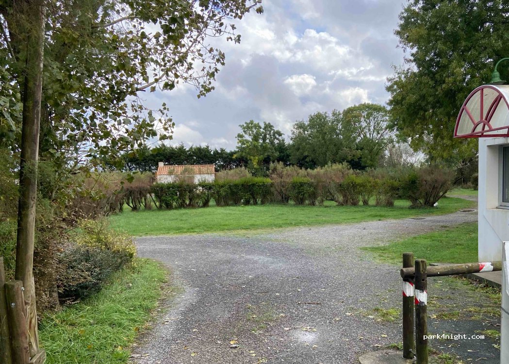 Camping Municipal Les Rouches — foto 2