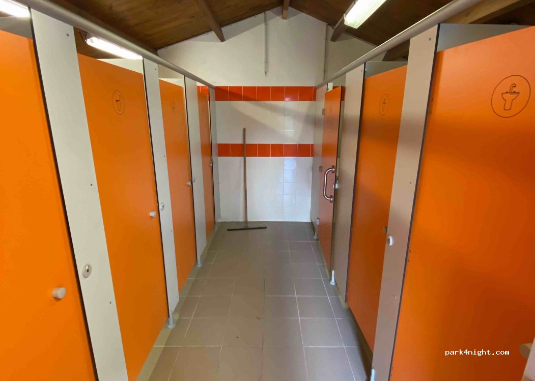 Camping Municipal Les Rouches — foto 5