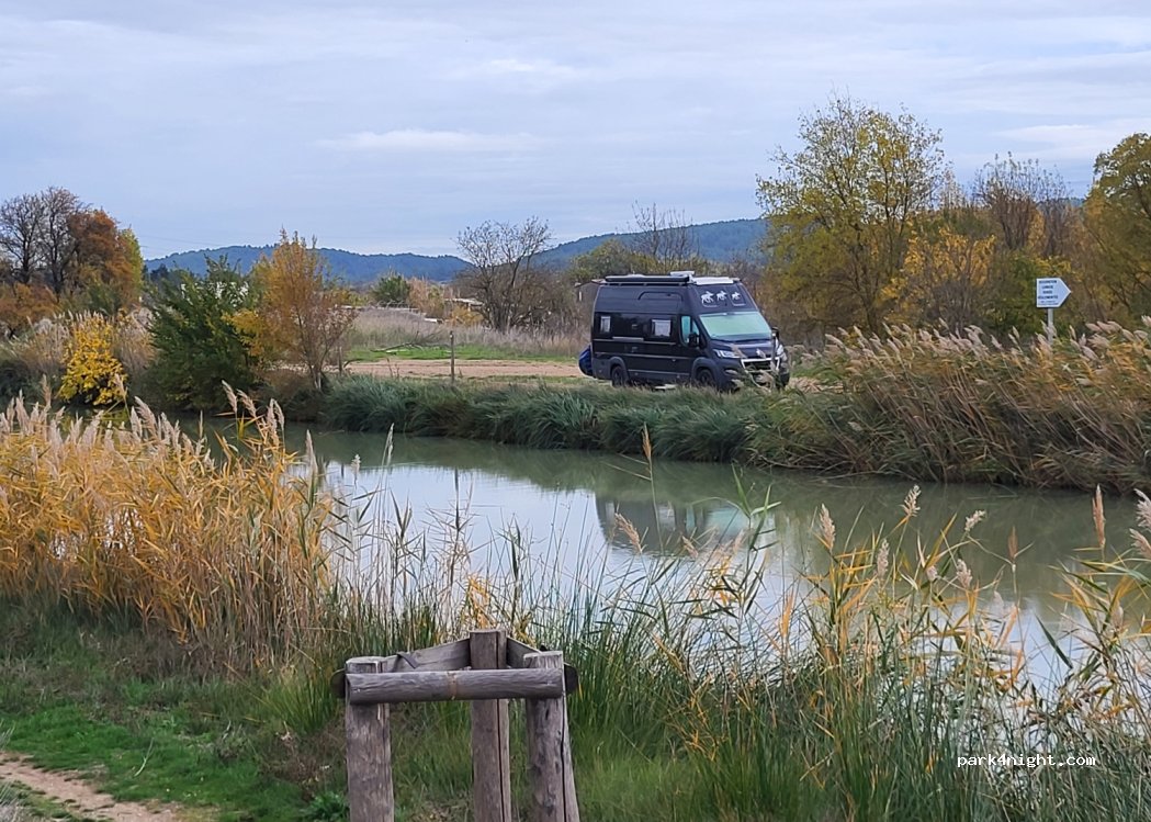 (11700) Azille - Unnamed Road — foto 4