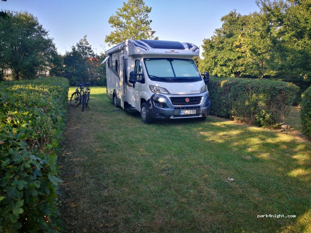 Tengerszem Camping — foto