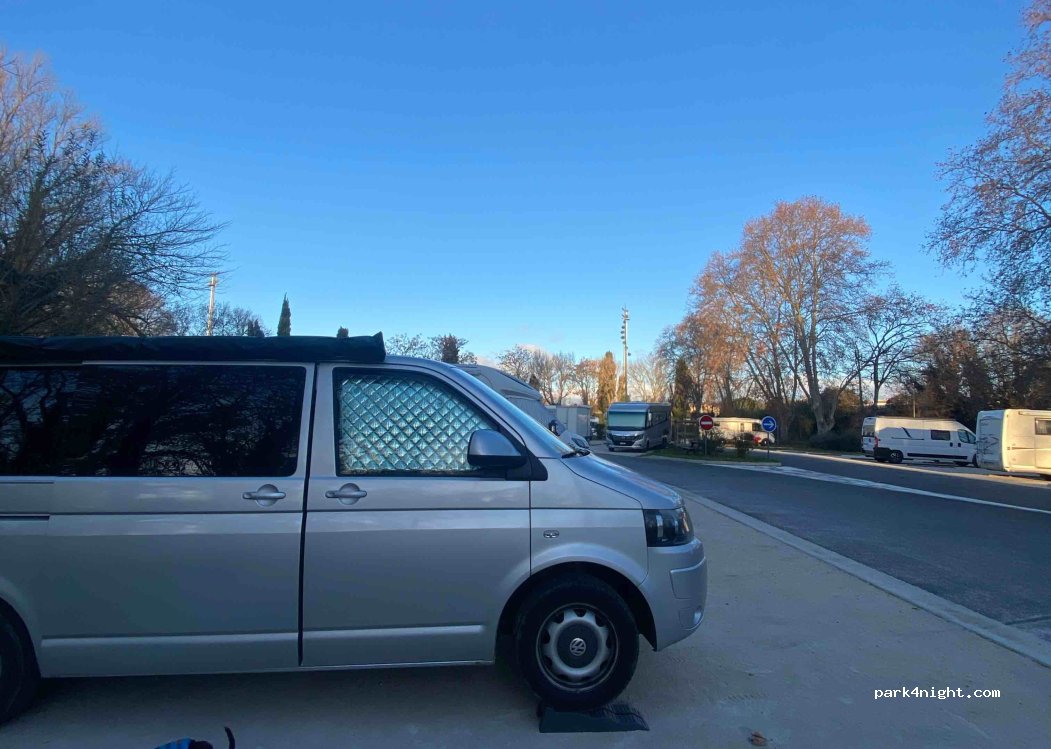 L'aire de stationnement pour Camping-Cars de Sauclières — foto 5