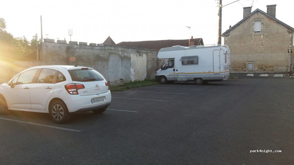 (24000) Périgueux - 65 Rue Alphee Maziéras — foto
