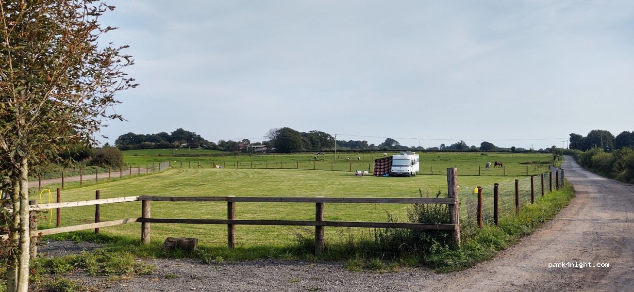 Swingate caravan and camping site — foto