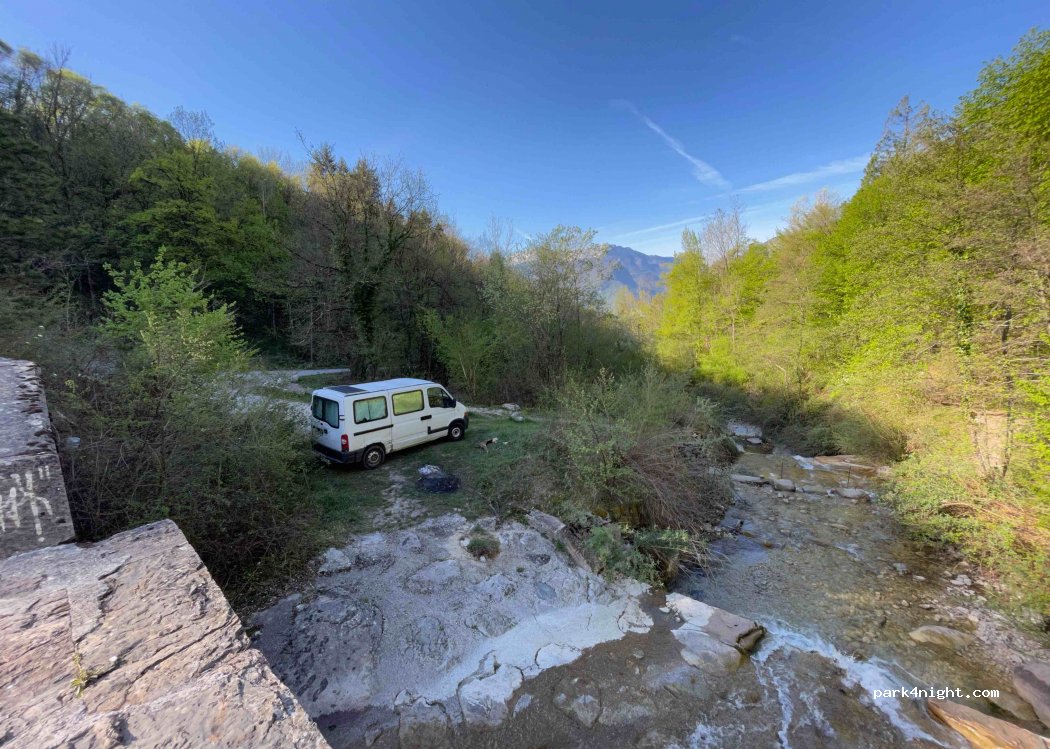 (38340) Voreppe - 801 Chemin du Gigot — foto 2
