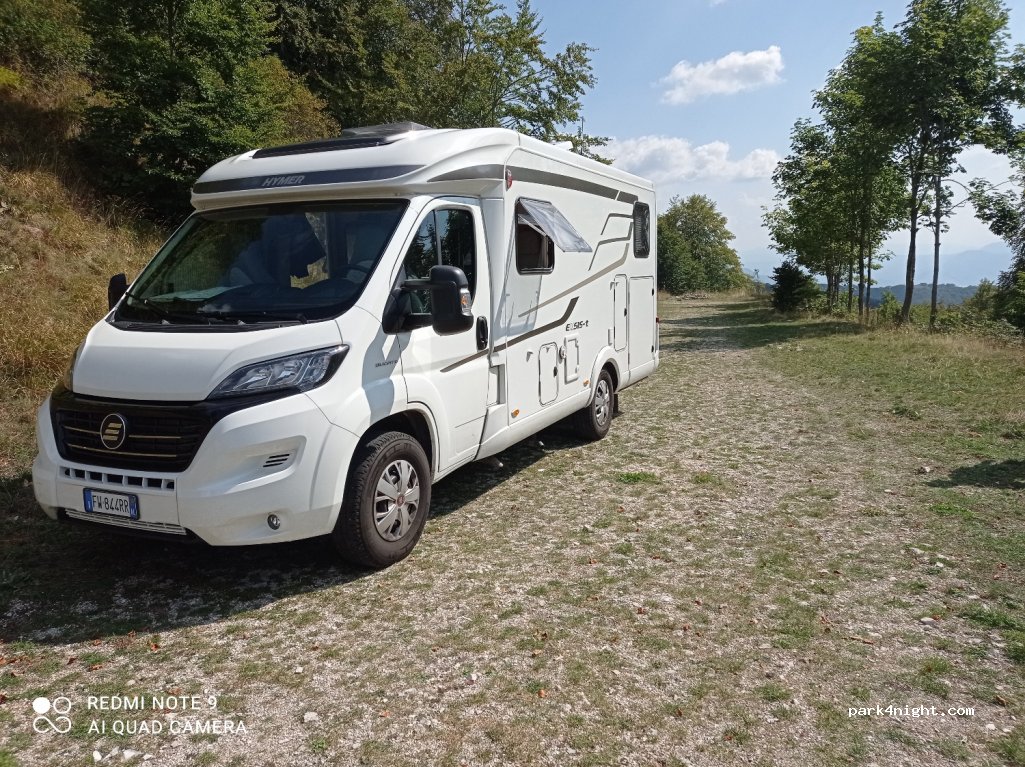 (02100) Pian De' Valli - Unnamed Road — foto